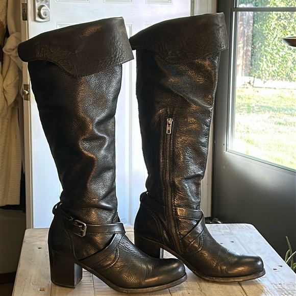 FRYE BLACK GLOVESOFT LEATHER KNEE-HIGH HEEL TALL WITH CUFF SIZE 10B